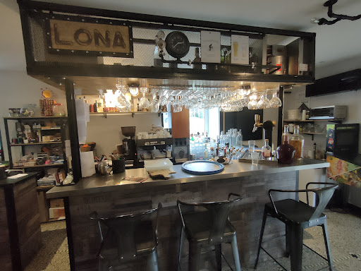 Photo 1 - Le p'tit bistrot de lona