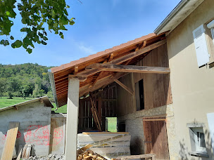 Photo n°13 de CMCD - Construction de Maisons et Charpentes du Dauphiné à Saint-Ondras (Constructeur de maisons en bois)