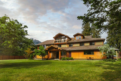 Bella Coola Mountain Lodge - Thumbnail