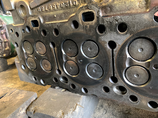 A V Truck Services