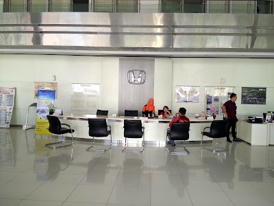 Photos of Honda Mobil Tegal Raya