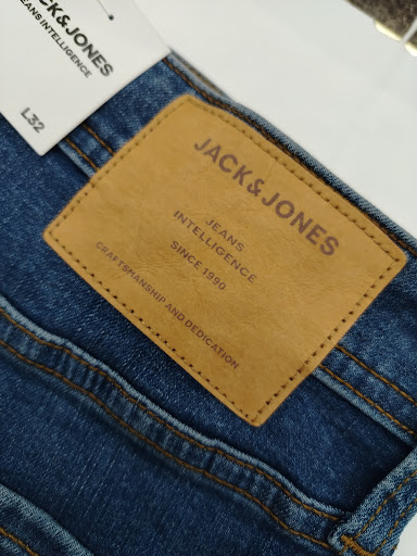 DICIOLLA STORE - Visual