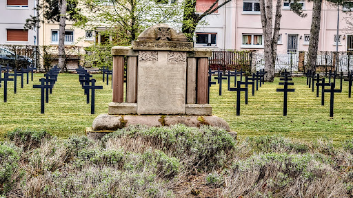 Cimetière militaire allemand de Cernay - Thumbnail