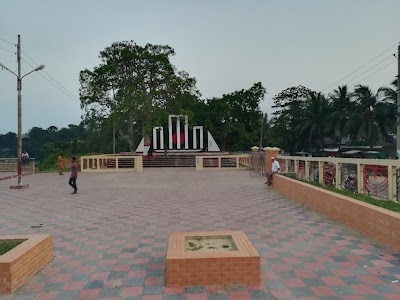 Photos of শহীদ মিনার