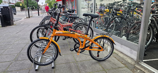 Universal Bikes - Visual