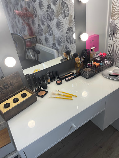 Beauté Annouchka - Thumbnail