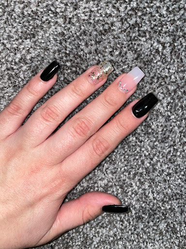 Lees Nail $Spa