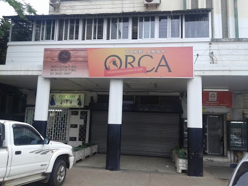 Orca Takeaway Halal, Author: maquina MAQUINA