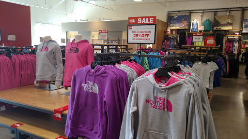 The North Face Cincinnati Premium Outlets Gallery - United States