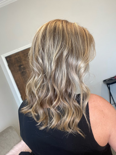 L Scott Hair - Thumbnail
