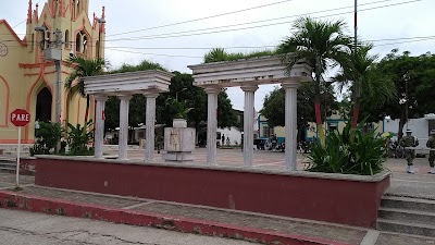 Photos of Plaza Santa Mar&iacute;a Magdalena