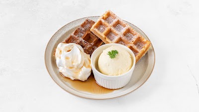 CAFE＆BAR PERNAパーナ,