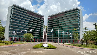 Photos of Zhongshan University Zhuhai Campus