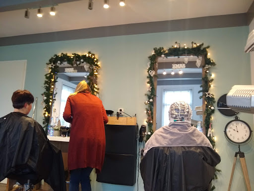 Dorothy's Hairplace Gallery - Netherlands