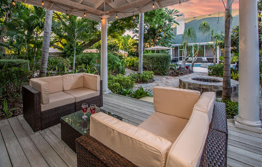 Aventurine Florida- Family Vacation Property Rental - Thumbnail