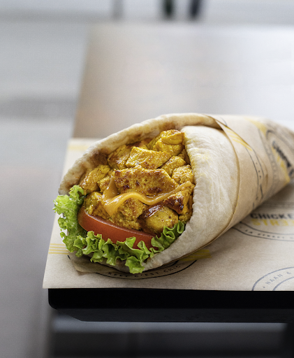 Photo 1 - Chicken Street Montrouge Naan & Fried Chicken