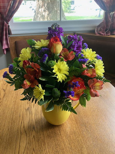 Long's Flowers - Visual
