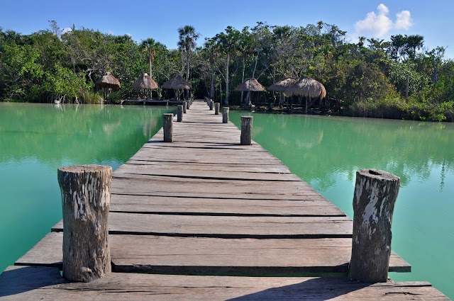 Laguna de Kaan Luum