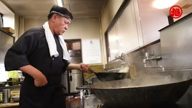 ラーメン専門店 旭屋