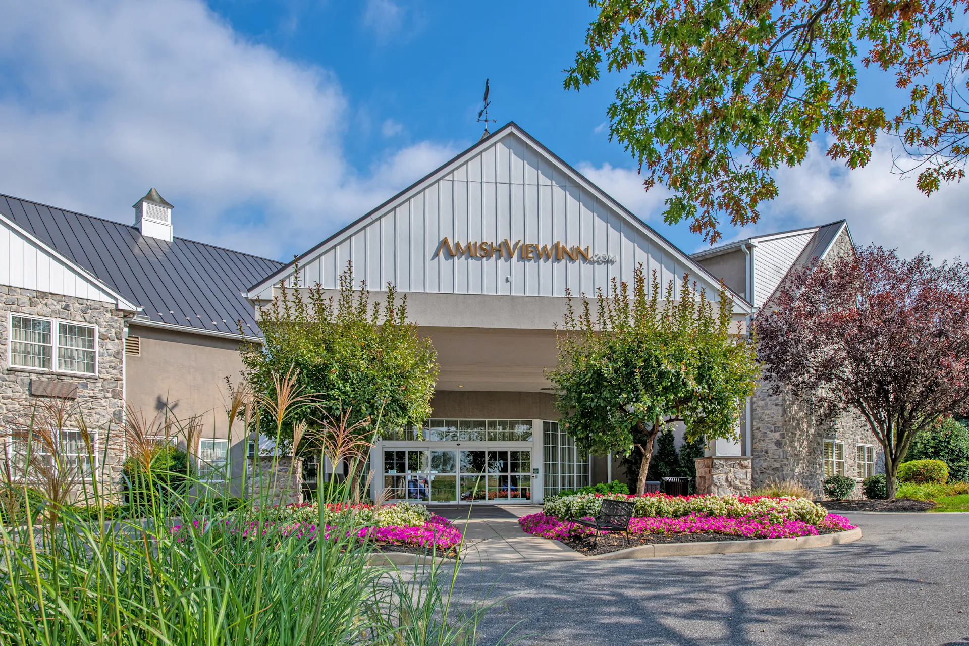 AmishView Inn & Suites