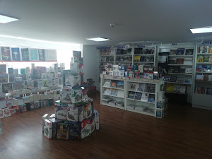 SBS Librería Internacional - Arequipa 7