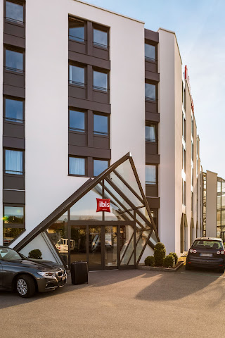 ibis Lausanne Crissier by null