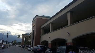 Photos of Centro Comercial Los Casta&ntilde;os