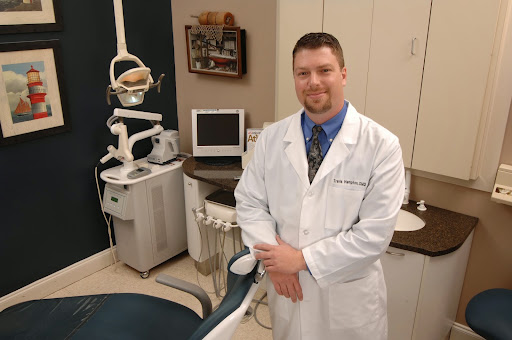 Dr. Travis E. Hampton, DMD - Visual