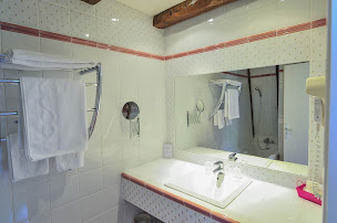 Photo n°2 de Villa Ric à Saint-Vincent-du-Pendit (Restaurant)