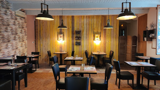 Photo 1 - Le Hangar Aramon