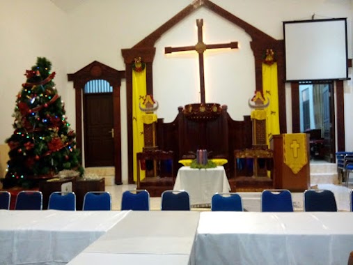 Gereja Toraja Jemaat Gunung Putri, Author: Ezra Masola Tangkesalu