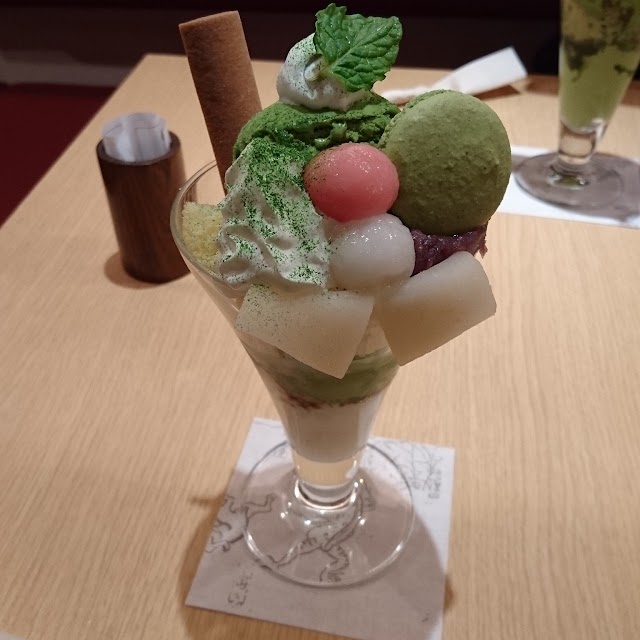 Honke Nishio Yatsuhashi Gion(Dessert)