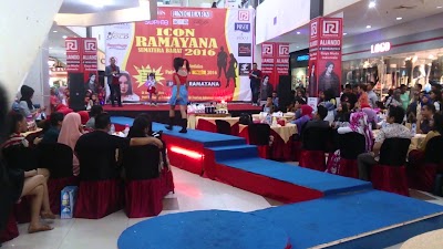 Photos of Ramayana Padang