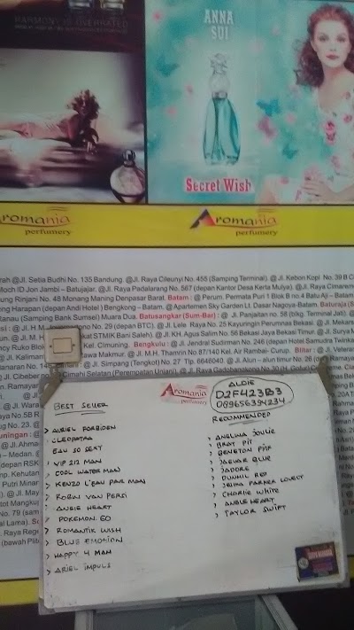 Photos of Aromania Perfum