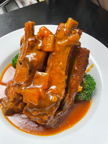 Khao Hom Thai & Pho by null