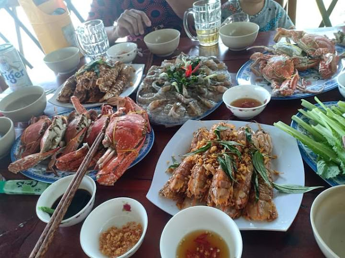 Quán Hòn Một Anh Em, Bãi Thơm, Phú Quốc, Kiên Giang