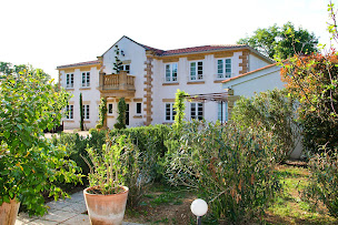 Photo n°8 de Bastide du Bau Reddoun, chambres d'hôtes, maison d'artistes en Provence à Callian (Chambre d'hôtes)