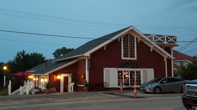 Chez Francois Restaurant & Touche Bistro