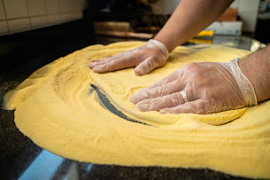 Photo n°13 de Basilic & Co - pizzas de terroirs - Villefranche-sur-saône à Villefranche-sur-Saône (Pizzas à emporter)