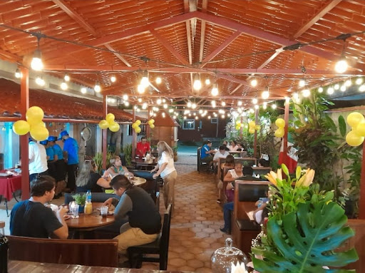 Cafetería, Snack y Jardín Kaanak Logo