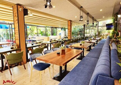 Пицария „Амичи“ Левски