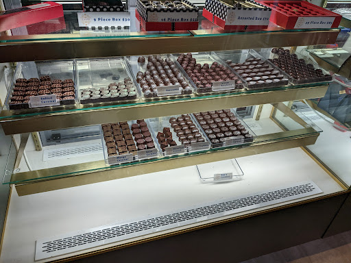 Le Rouge Handmade Chocolates & Cakes by Aarti - Thumbnail