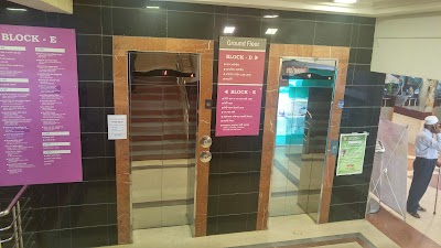 Photos of Anwer Khan Modern Medical College Hospital