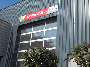 Photo n°17 de SARL JEAN LOUIS COUENNE AUTOMOBILE ET CAMPING-CAR à Avranches (Service de remorquage)