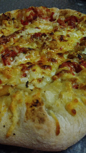 Photo 4 - Mafabiolila Pizza