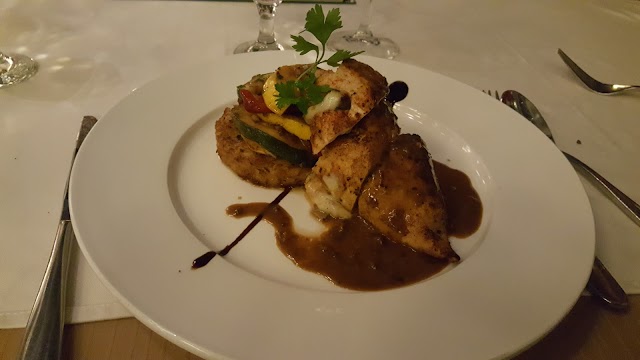 Roofino Skydining & Bar