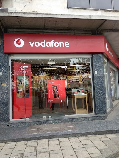 Vodafone Shop Treni