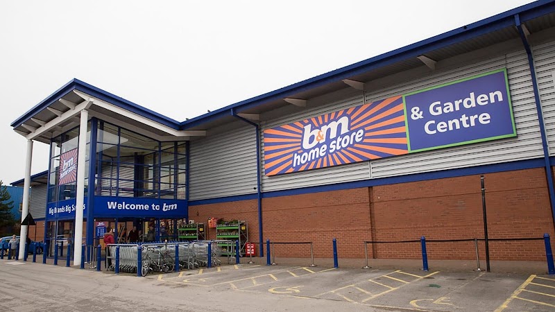 B&M Home Store with Garden Centre photo 3