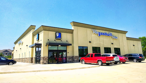 Goodwill Store - Golden Triangle - Thumbnail