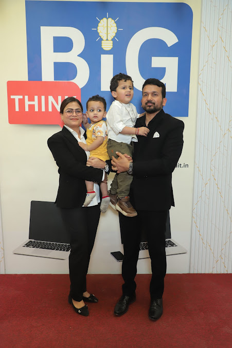 Af1qipmigd8d4xfaxnvx7ipjv1eho5xyglbydbivjfd2=s677 K No